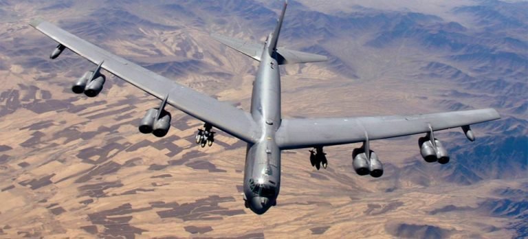 ABD’den İran’a B-52’lerle mesaj