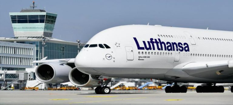 Lufthansa aşı ya da test zorunluluğu getiriyor