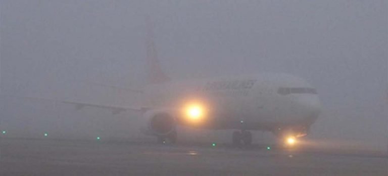 Diyarbakır’da hava ulaşımına sis engeli