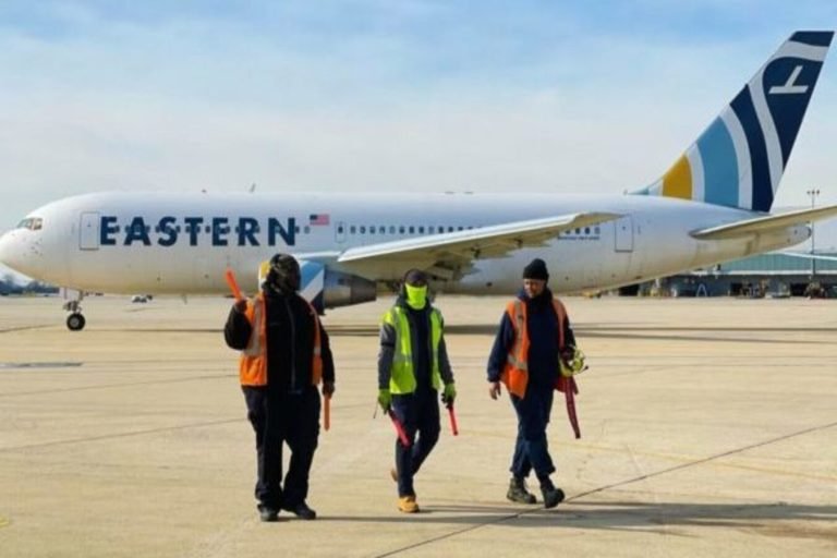 Çin’in tek koridorlu ticari sivil uçağı, Eastern Airlines’a Shanghai’de teslim edildi