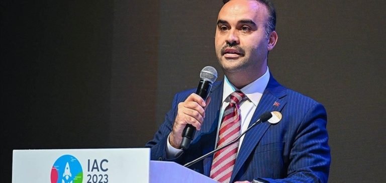 Bakan Kacır: Uzay teknolojilerinin rolü artmaya devam ediyor