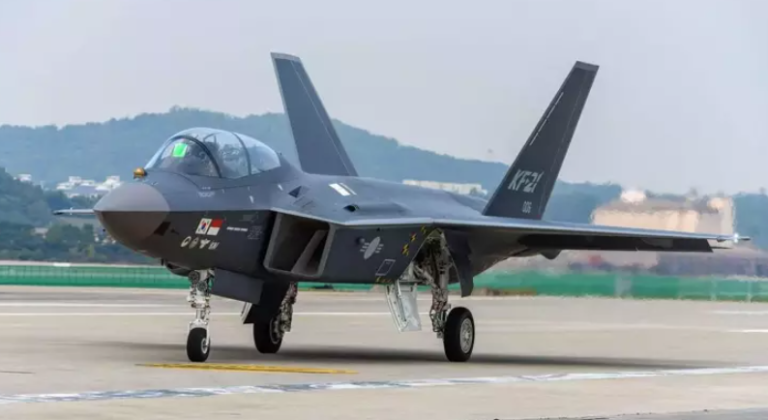 Güney Kore’nin KF-21 Savaş Uçağı Projesinde "Hırsızlık" Krizi